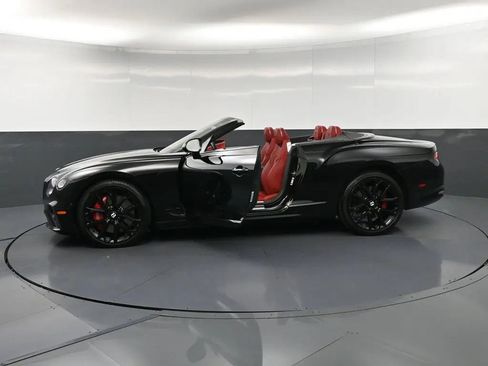 Certified 2023 Bentley Continental GT V8 AWD/4WD image 36