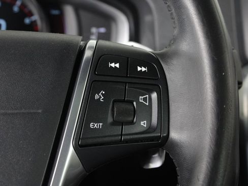 Used 2016 Volvo S60 T6 image 26