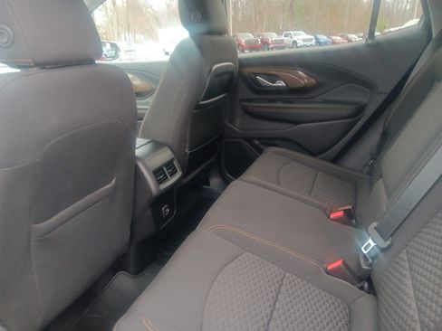 Used 2018 GMC Terrain SLE w/ Driver Convenience Package image 10