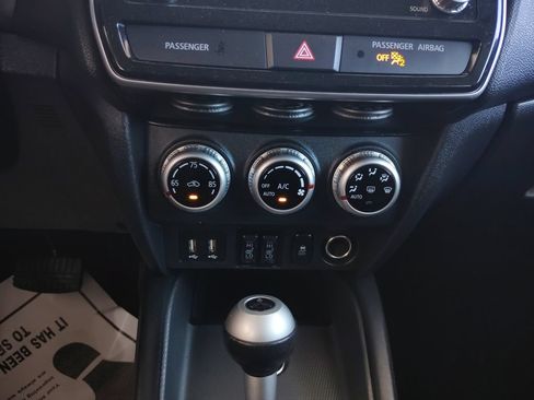Used 2024 Mitsubishi Outlander Sport AWD image 30
