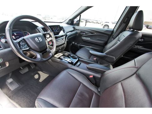 Used 2021 Honda Pilot Black Edition image 34