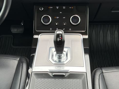 Used 2020 Land Rover Range Rover Evoque S AWD/4WD image 5