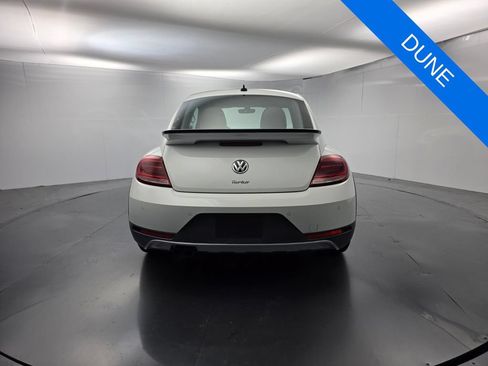 Used 2018 Volkswagen Beetle 2.0T Dune FWD image 5