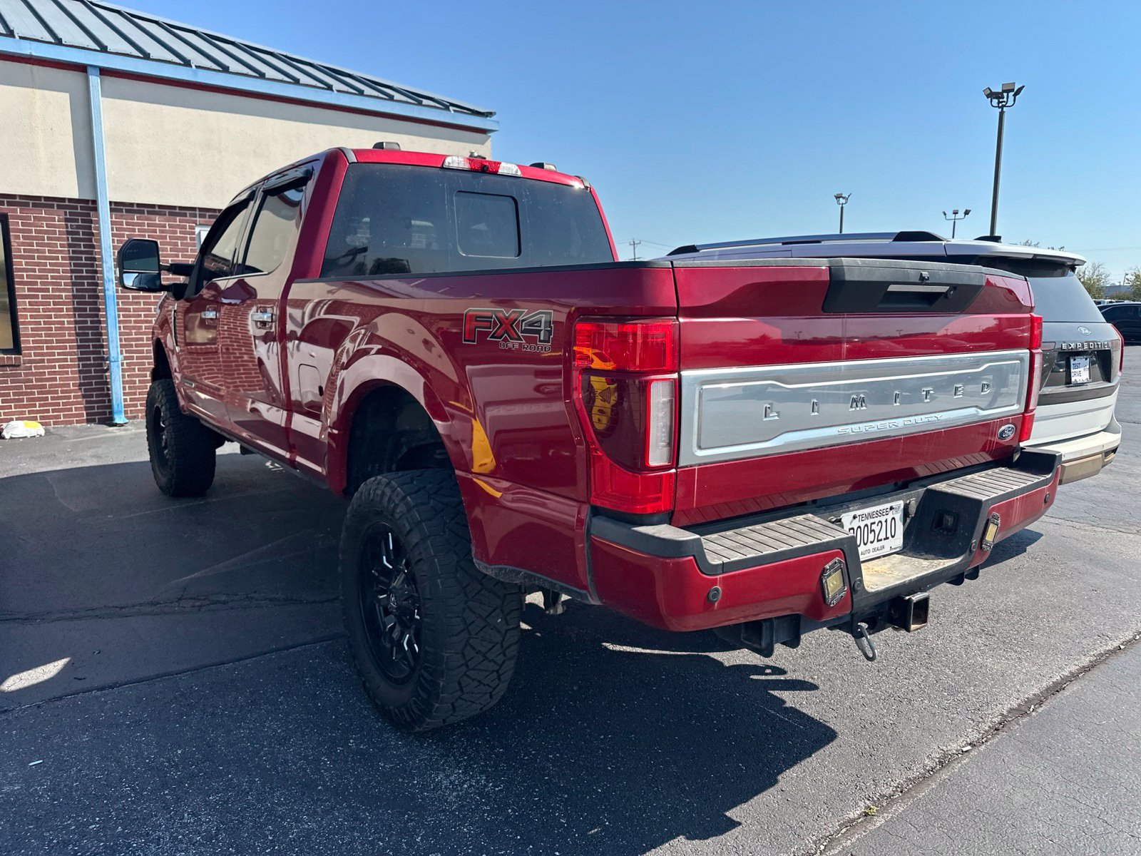 Used 2020 Ford F250 Limited w/ FX4 Off-Road Package AWD/4WD image 4