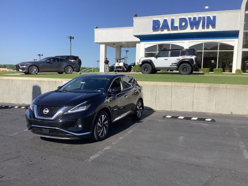 Used 2023 Nissan Murano SL w/ SL Moonroof Package AWD/4WD image 3