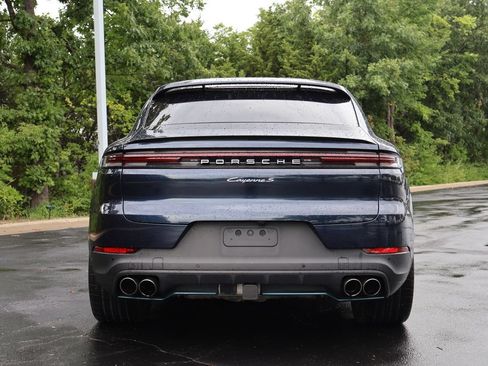 Certified 2024 Porsche Cayenne S AWD/4WD image 7