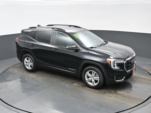 Used 2022 GMC Terrain SLE w/ Driver Convenience Package AWD/4WD image 25