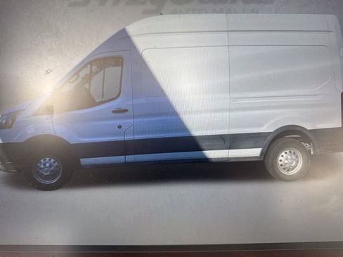 Used 2023 Ford Transit 250 Medium Roof AWD image 2