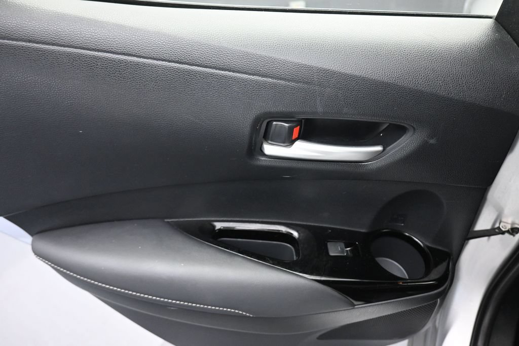 Used 2019 Toyota Corolla XSE FWD image 31