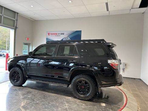 Used 2020 Toyota 4Runner TRD Pro AWD/4WD image 4