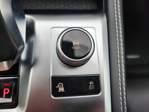 New 2026 Jaguar F-PACE R-Dynamic S image 28