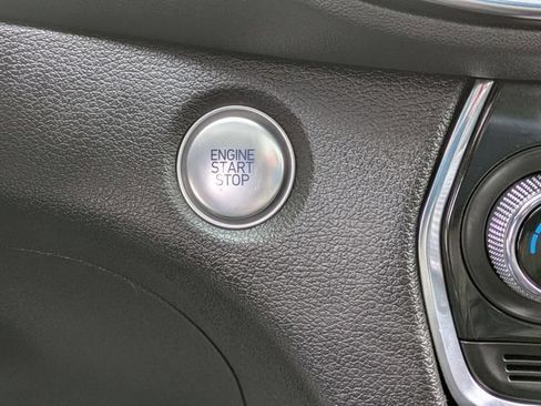 Used 2019 Hyundai Santa Fe AWD image 26