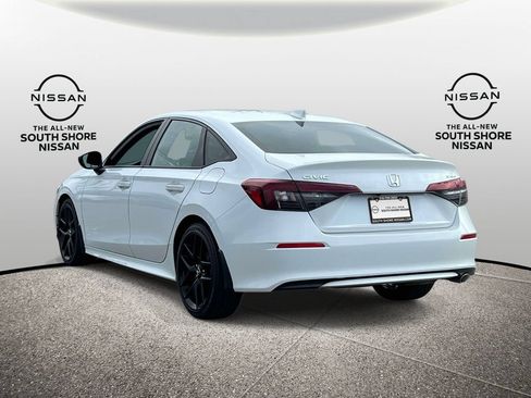 Used 2025 Honda Civic Sport image 8