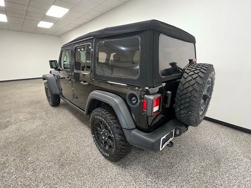 Used 2023 Jeep Wrangler Willys image 18