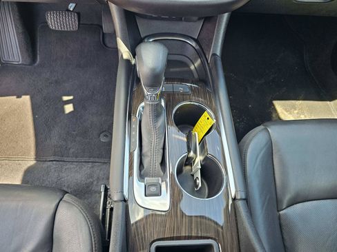 Used 2024 Chevrolet Malibu LT FWD image 26