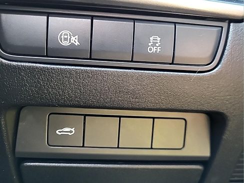 Used 2024 MAZDA MAZDA3 s FWD image 21