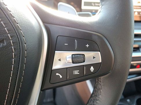 Certified 2025 BMW X5 xDrive40i w/ Premium Package image 23