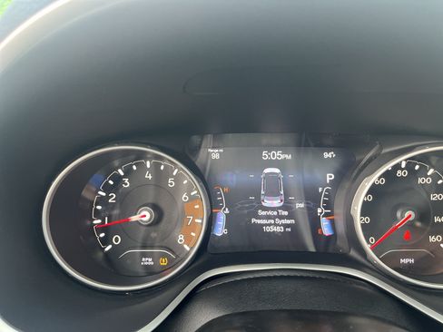Used 2018 Jeep Compass Limited w/ Navigation Group AWD/4WD image 17