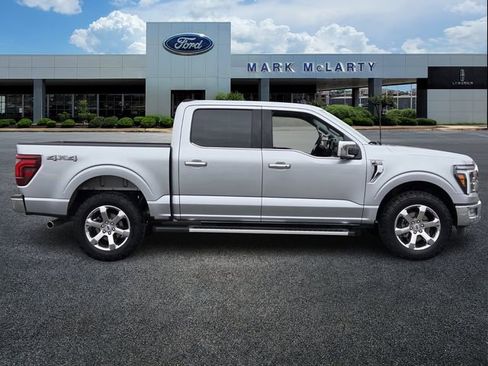 Used 2024 Ford F150 Lariat w/ Bed Utility Package AWD/4WD image 6