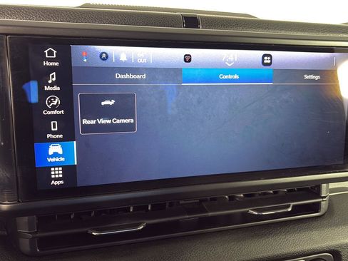 Used 2025 Jeep Gladiator Sport AWD/4WD image 31