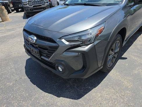 Used 2025 Subaru Outback Onyx Edition AWD/4WD image 10