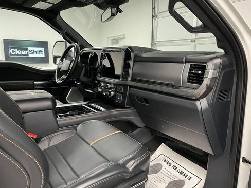 Used 2024 Ford F350 Platinum w/ Tremor Off-Road Package AWD/4WD image 58