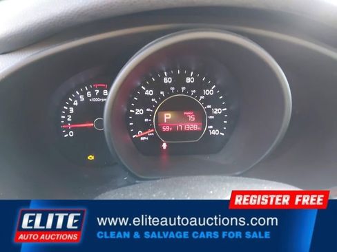Used 2014 Kia Soul Base image 13