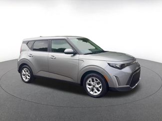 Used 2025 Kia Soul LX w/ LX Technology Package FWD video 2