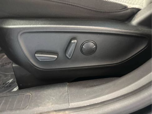 Used 2023 Ford Escape Active AWD/4WD image 31