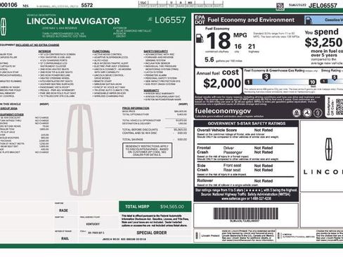 Used 2018 Lincoln Navigator L Reserve w/ Technology Package AWD/4WD image 2