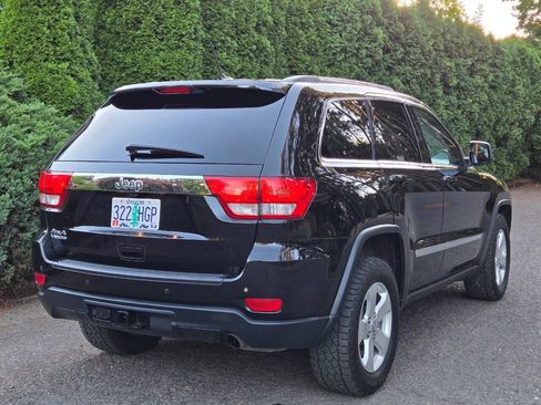 Used 2012 Jeep Grand Cherokee Laredo AWD/4WD image 9