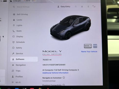 Used 2021 Tesla Model Y Performance AWD/4WD image 12