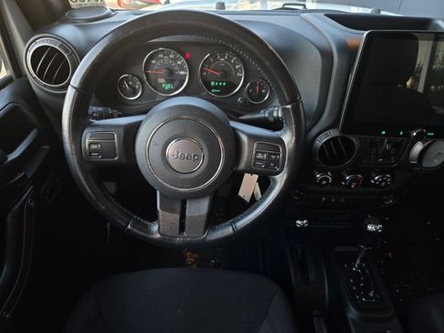 Used 2018 Jeep Wrangler Unlimited Sport S image 14