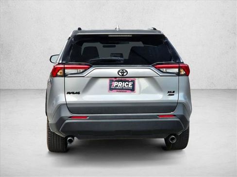 Used 2025 Toyota RAV4 XLE Premium w/ Weather Package AWD/4WD image 6