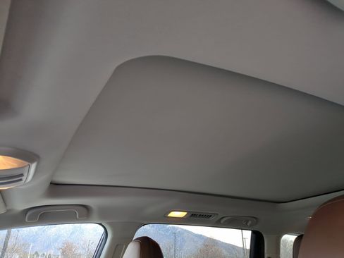 Used 2023 Subaru Ascent Touring image 27