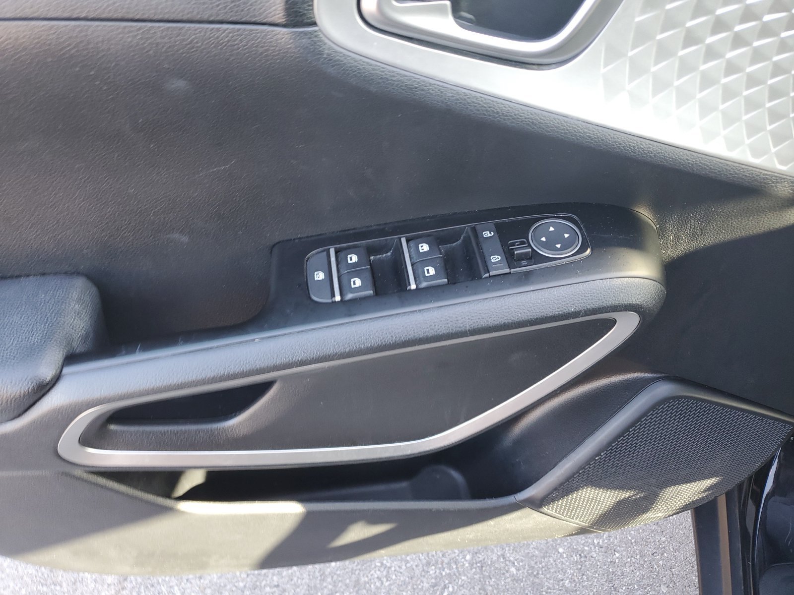 Used 2022 Kia Soul LX FWD image 19