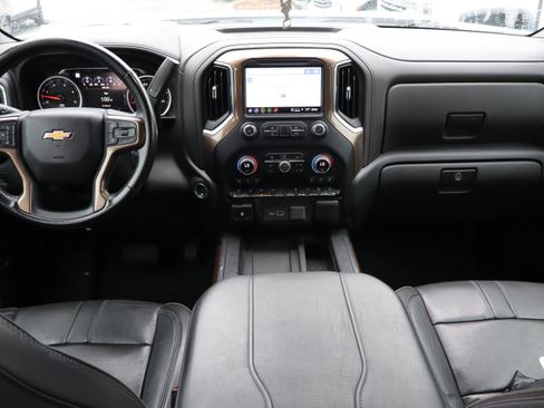 Used 2023 Chevrolet Silverado 2500 High Country w/ Technology Package AWD/4WD image 19