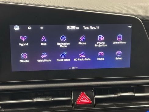 Used 2023 Kia Niro EX image 23