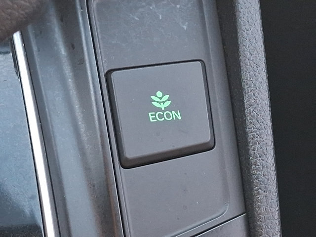 Used 2018 Honda CR-V LX image 25