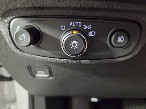 Used 2020 GMC Terrain SLT FWD image 18