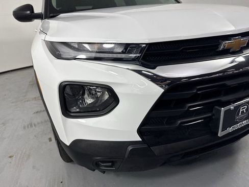 Used 2023 Chevrolet TrailBlazer LS AWD/4WD image 27