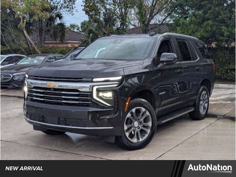 Used 2025 Chevrolet Tahoe LT image 1