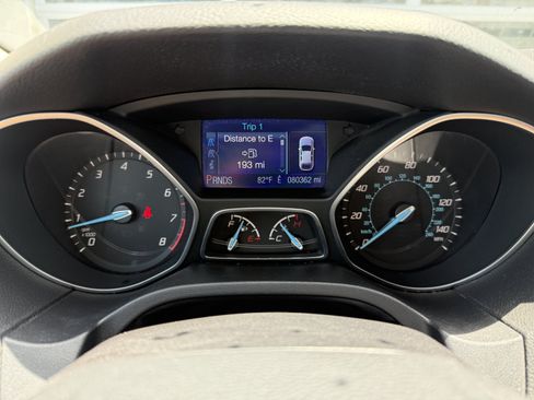 Used 2013 Ford Focus SE FWD image 26