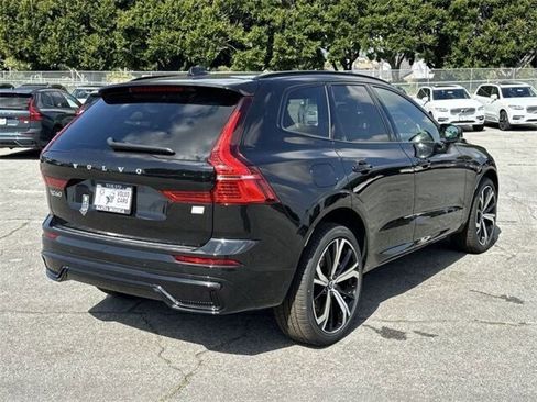 New 2024 Volvo XC60 T8 Ultimate w/ Protection Package Premier image 5
