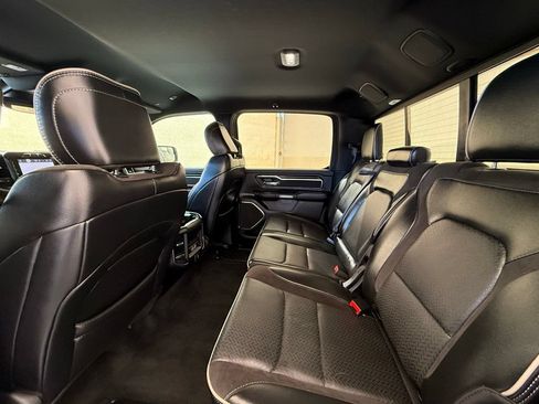 Used 2024 RAM 1500 Laramie AWD/4WD image 22