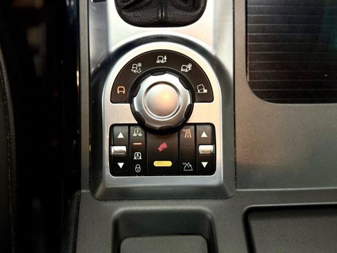 Used 2010 Land Rover Range Rover Supercharged AWD/4WD image 20
