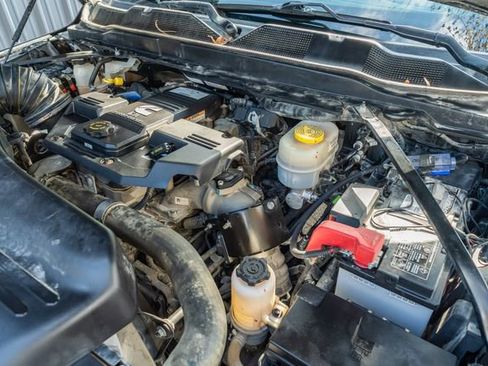 Used 2020 RAM 3500 Limited image 14