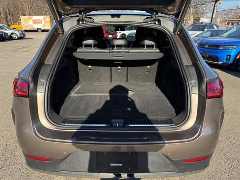 Used 2024 Mercedes-Benz EQE 350+ 4MATIC SUV image 18