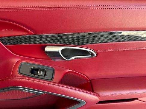 Certified 2019 Porsche 911 Targa 4 GTS AWD/4WD image 20