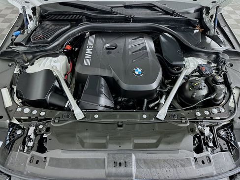 Used 2025 BMW 530i w/ M Sport Package image 30